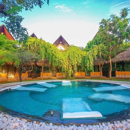 Aswadduma Hotel Дамбулла Экстерьер фото